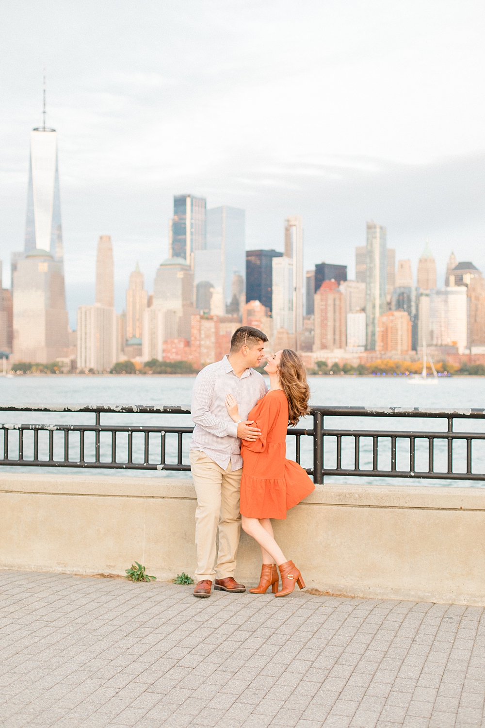 couple in city